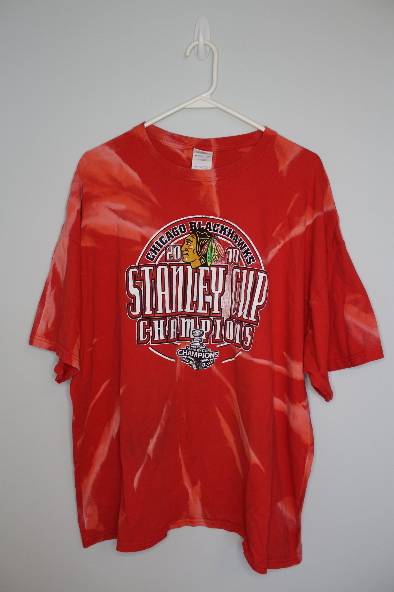 Chicago Blackhawks 2010 Stanley Cup Champions Spiral Bleached Shirt