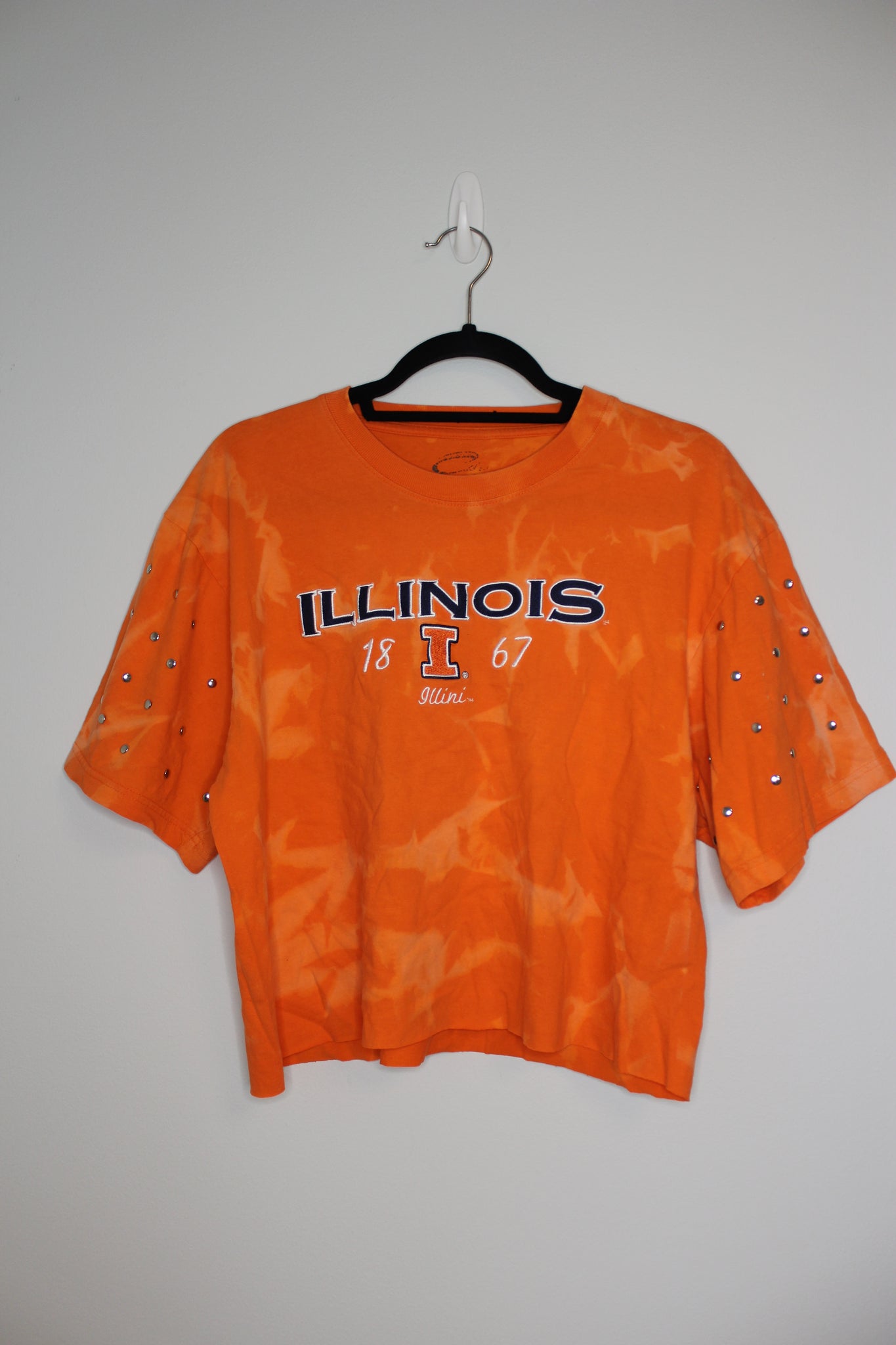 University of Illinois Cropped Bleached Studded Sleeve Shirt